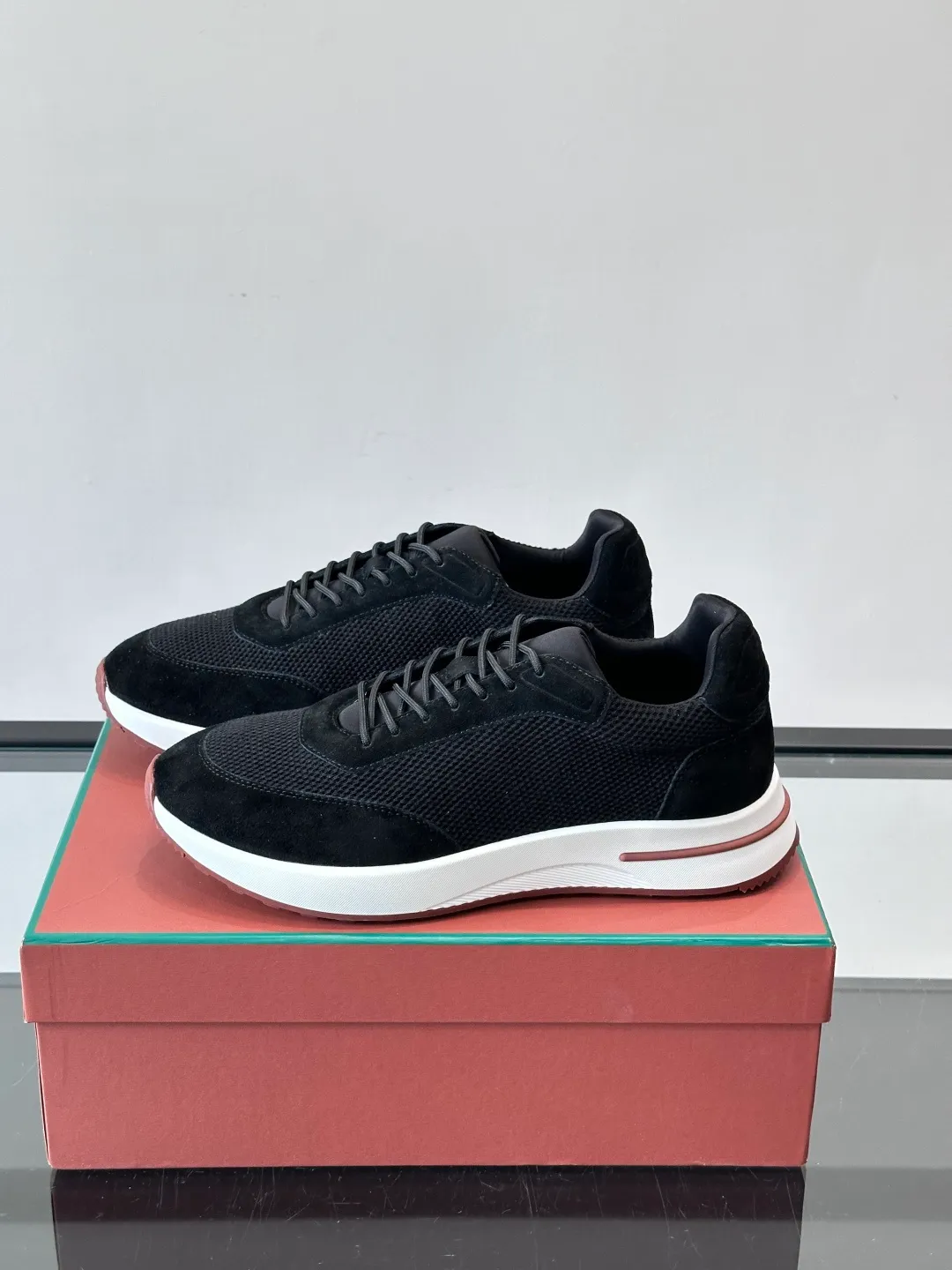 Men's men's shoes 💰p580 "Loro men's shoes 💰pian＊" Week End Walk series sports shoes, using exclusive raw materials, mesh upper + suede stitching, breathable and comfortable, rubber soles with strong grip, suitable for commuting and casual outings. Low-key high-end gray tone, versatile suit or casual wear, size: 39-44 (customized at 38.45.46)